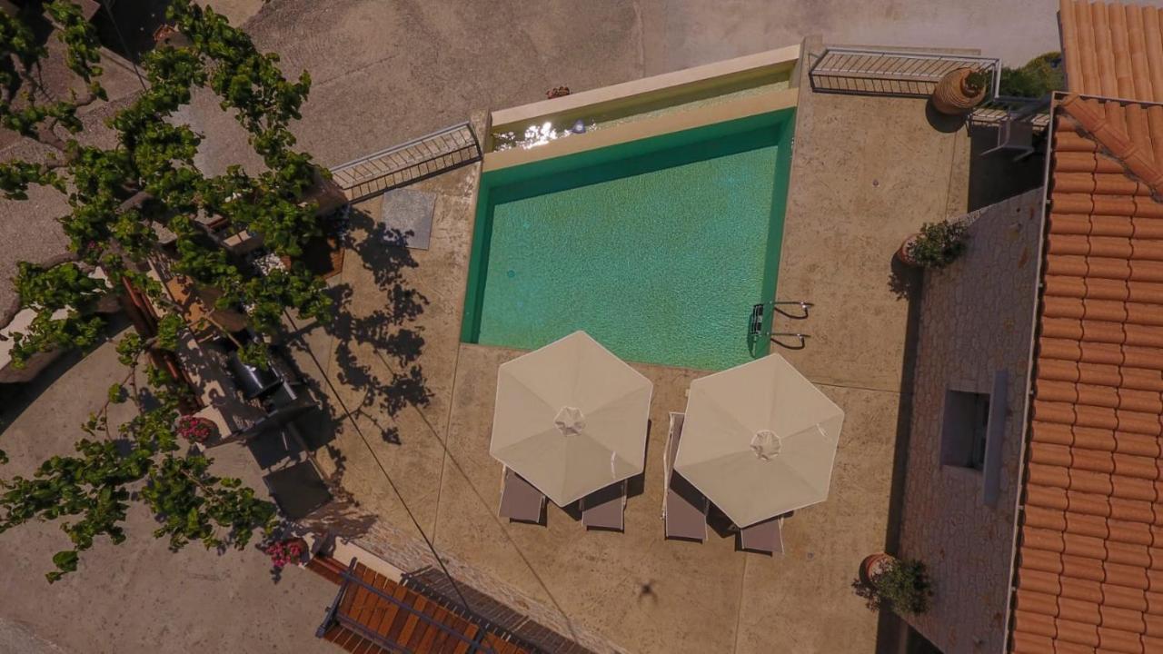 Panoutsis Villa - Sivros Lefkada Exterior photo