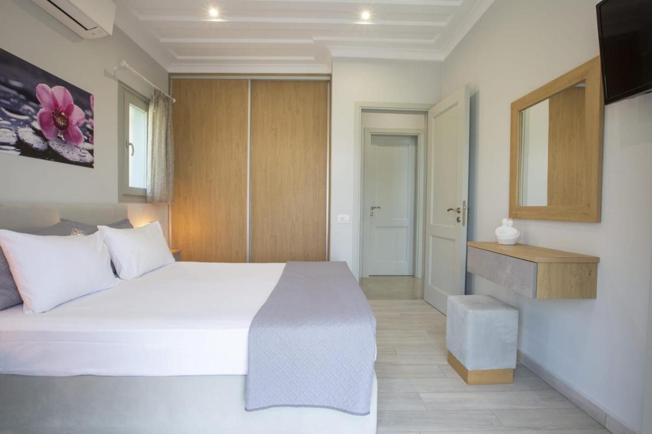 Panoutsis Villa - Sivros Lefkada Exterior photo